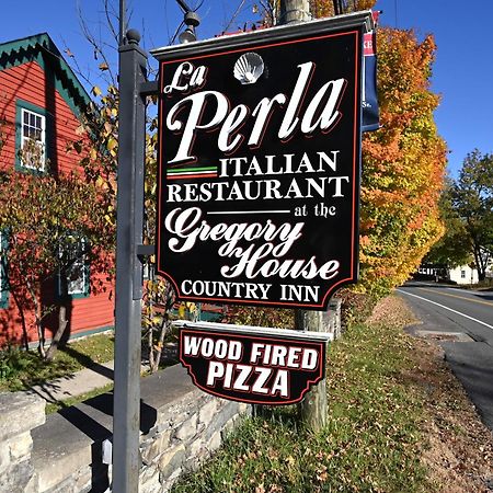 La Perla Restaurant & Country Inn Averill Park Экстерьер фото