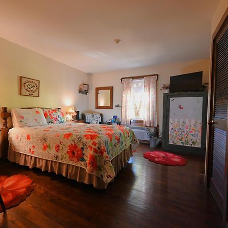 La Perla Restaurant & Country Inn Averill Park Экстерьер фото