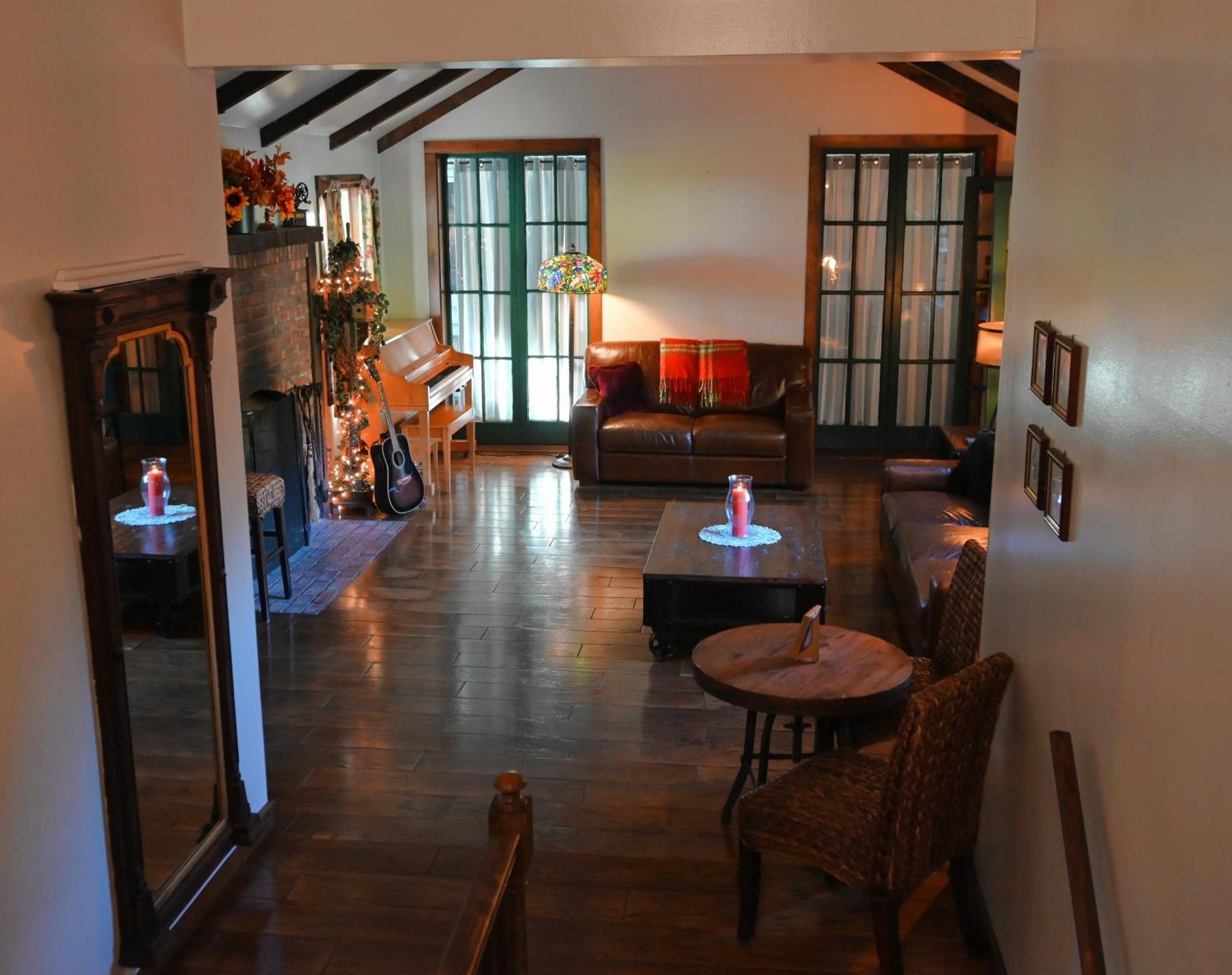 La Perla Restaurant & Country Inn Averill Park Экстерьер фото